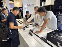 yeelight 易来参加cedia 2023展会，展示智能家居照明亚博im的解决方案